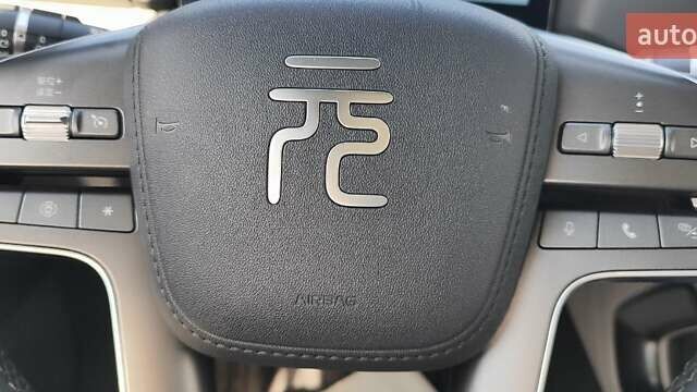 Белый БИД Yuan Up, объемом двигателя 0 л и пробегом 5 тыс. км за 20000 $, фото 15 на Automoto.ua