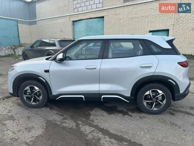 Белый БИД Yuan Up, объемом двигателя 0 л и пробегом 144 тыс. км за 18000 $, фото 2 на Automoto.ua