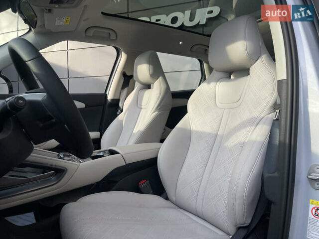 Белый БИД Yuan Up, объемом двигателя 0 л и пробегом 1 тыс. км за 20800 $, фото 6 на Automoto.ua