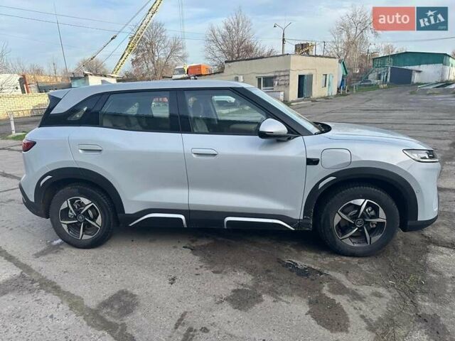 Белый БИД Yuan Up, объемом двигателя 0 л и пробегом 144 тыс. км за 18000 $, фото 3 на Automoto.ua