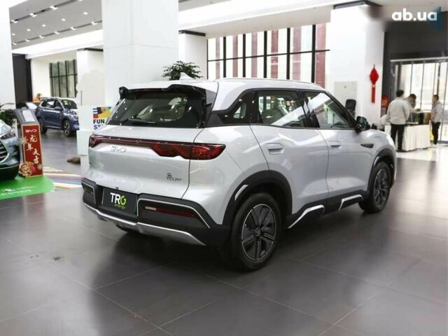 БІД Yuan Up, об'ємом двигуна 0 л та пробігом 3 тис. км за 17000 $, фото 4 на Automoto.ua
