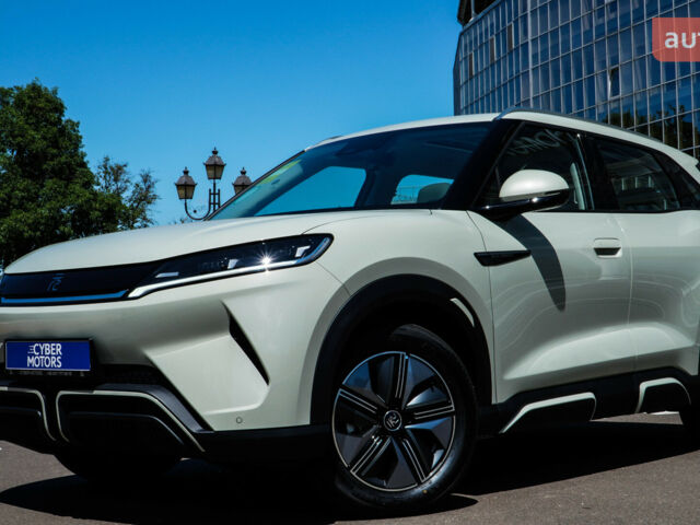 купить новое авто БИД Yuan Up 2024 года от официального дилера Cyber Motors New БИД фото