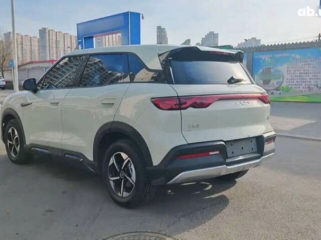 БИД Yuan Up, объемом двигателя 0 л и пробегом 4 тыс. км за 16500 $, фото 3 на Automoto.ua