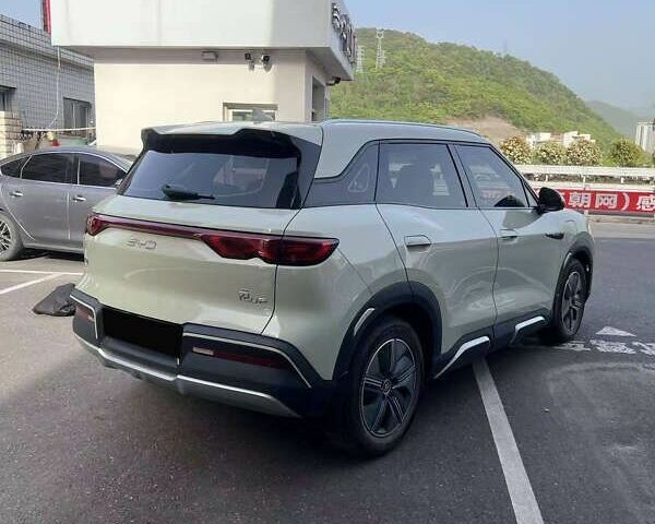 БИД Yuan Up, объемом двигателя 0 л и пробегом 5 тыс. км за 16000 $, фото 2 на Automoto.ua