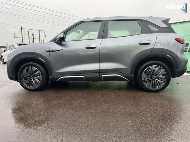БИД Yuan Up, объемом двигателя 0 л и пробегом 1 тыс. км за 21500 $, фото 10 на Automoto.ua