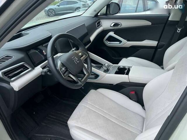 БИД Yuan Up, объемом двигателя 0 л и пробегом 4 тыс. км за 18800 $, фото 8 на Automoto.ua