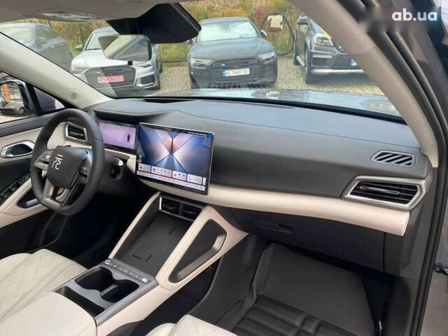 БИД Yuan Up, объемом двигателя 0 л и пробегом 1 тыс. км за 19300 $, фото 10 на Automoto.ua