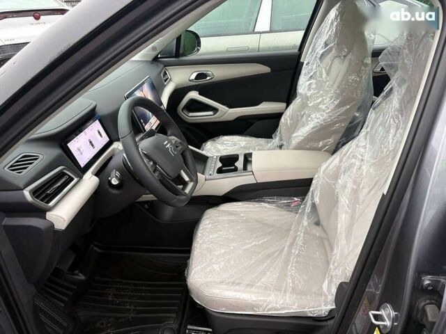 БИД Yuan Up, объемом двигателя 0 л и пробегом 1 тыс. км за 19800 $, фото 16 на Automoto.ua