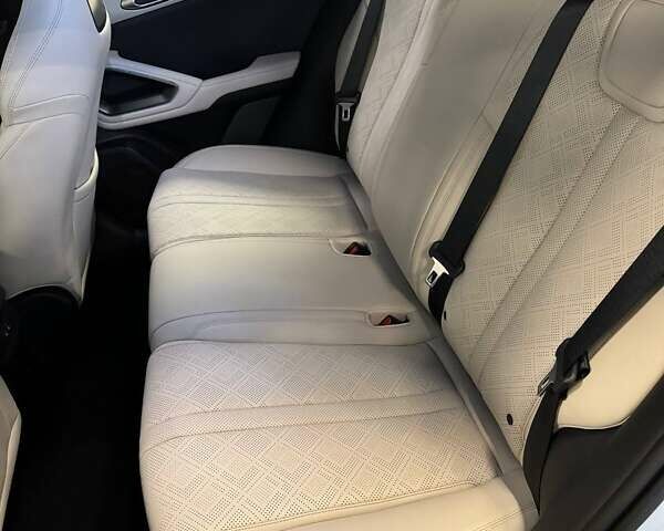 БИД Yuan Up, объемом двигателя 0 л и пробегом 1 тыс. км за 17700 $, фото 5 на Automoto.ua