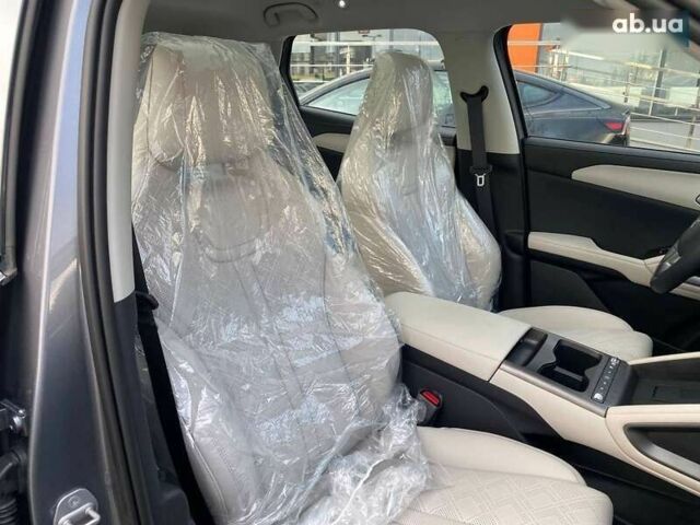 БИД Yuan Up, объемом двигателя 0 л и пробегом 1 тыс. км за 19300 $, фото 28 на Automoto.ua