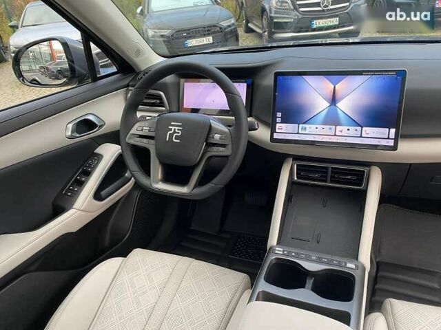 БИД Yuan Up, объемом двигателя 0 л и пробегом 1 тыс. км за 19300 $, фото 11 на Automoto.ua