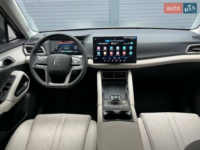 Серый БИД Yuan Up, объемом двигателя 0 л и пробегом 15 тыс. км за 17000 $, фото 13 на Automoto.ua