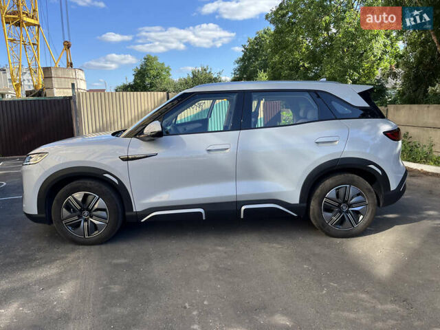 Сірий БІД Yuan Up, об'ємом двигуна 0 л та пробігом 2 тис. км за 20500 $, фото 4 на Automoto.ua