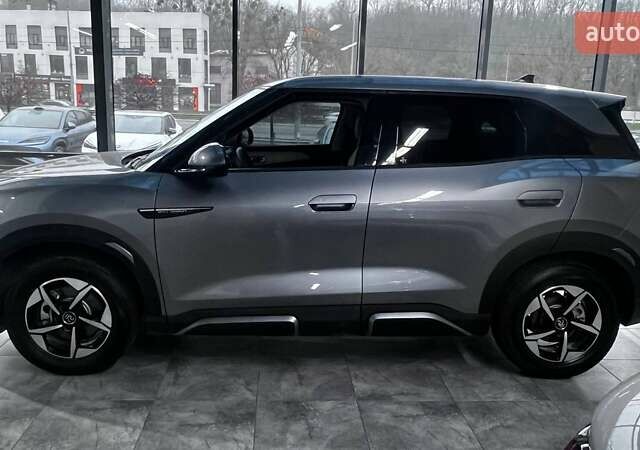 Серый БИД Yuan Up, объемом двигателя 0 л и пробегом 15 тыс. км за 17000 $, фото 3 на Automoto.ua