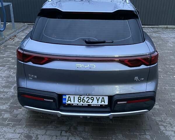 Серый БИД Yuan Up, объемом двигателя 0 л и пробегом 10 тыс. км за 19200 $, фото 3 на Automoto.ua