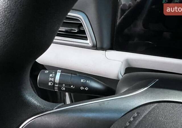 Серый БИД Yuan Up, объемом двигателя 0 л и пробегом 15 тыс. км за 17000 $, фото 24 на Automoto.ua