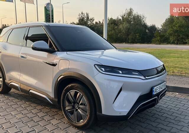 Сірий БІД Yuan Up, об'ємом двигуна 0 л та пробігом 4 тис. км за 19700 $, фото 3 на Automoto.ua
