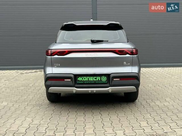 Серый БИД Yuan Up, объемом двигателя 0 л и пробегом 15 тыс. км за 17000 $, фото 4 на Automoto.ua