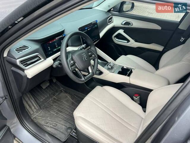 Серый БИД Yuan Up, объемом двигателя 0 л и пробегом 15 тыс. км за 17000 $, фото 12 на Automoto.ua