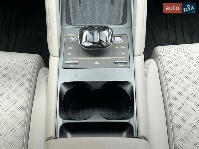 Серый БИД Yuan Up, объемом двигателя 0 л и пробегом 15 тыс. км за 17000 $, фото 21 на Automoto.ua