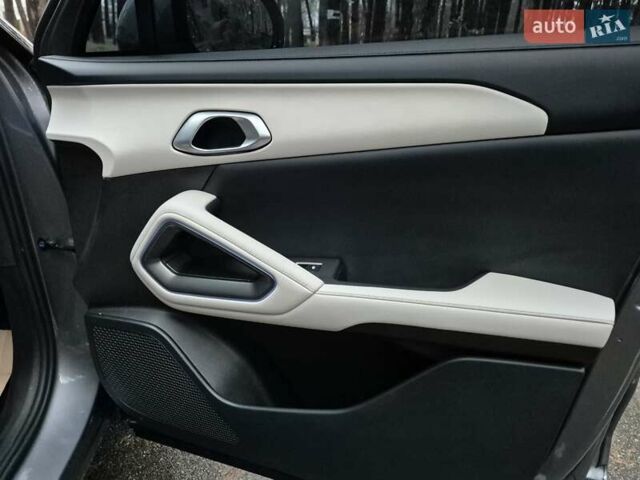 Сірий БІД Yuan Up, об'ємом двигуна 0 л та пробігом 26 тис. км за 16600 $, фото 29 на Automoto.ua