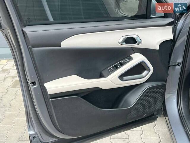 Серый БИД Yuan Up, объемом двигателя 0 л и пробегом 15 тыс. км за 17000 $, фото 9 на Automoto.ua