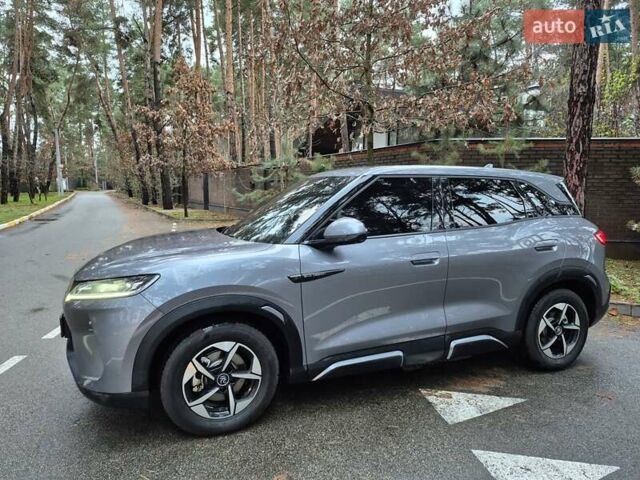 Сірий БІД Yuan Up, об'ємом двигуна 0 л та пробігом 26 тис. км за 16600 $, фото 3 на Automoto.ua