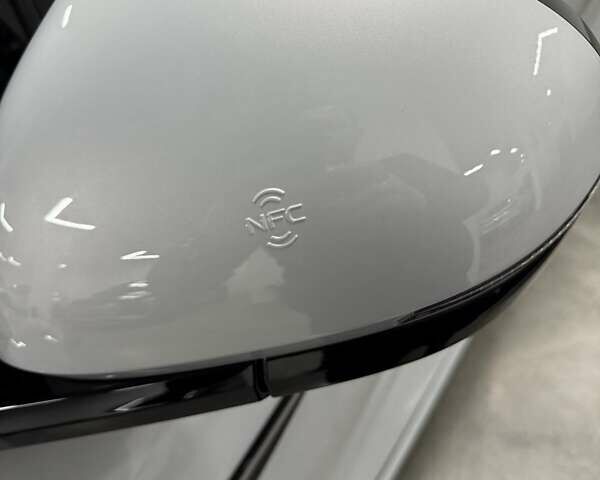 Сірий БІД Yuan Up, об'ємом двигуна 0 л та пробігом 14 тис. км за 20100 $, фото 10 на Automoto.ua