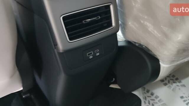 Серый БИД Yuan Up, объемом двигателя 0 л и пробегом 1 тыс. км за 20000 $, фото 19 на Automoto.ua