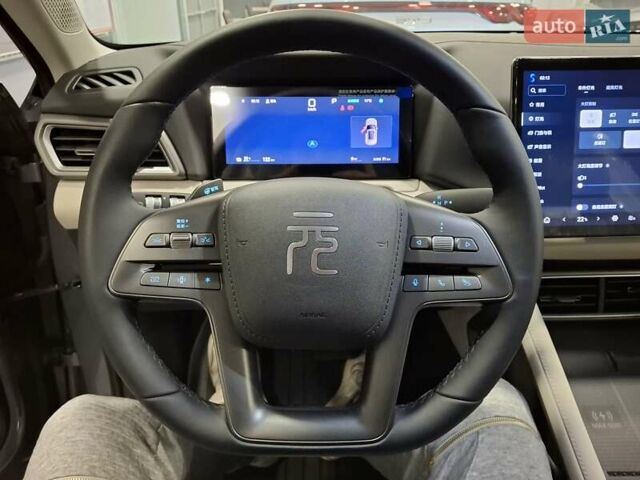 Серый БИД Yuan Up, объемом двигателя 0 л и пробегом 1 тыс. км за 19500 $, фото 9 на Automoto.ua