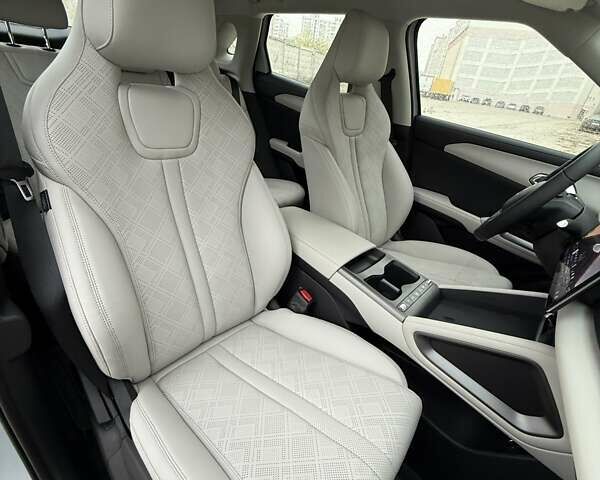 Серый БИД Yuan Up, объемом двигателя 0 л и пробегом 1 тыс. км за 18300 $, фото 14 на Automoto.ua