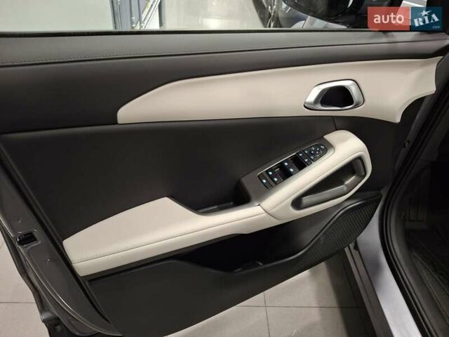 Серый БИД Yuan Up, объемом двигателя 0 л и пробегом 1 тыс. км за 19500 $, фото 7 на Automoto.ua