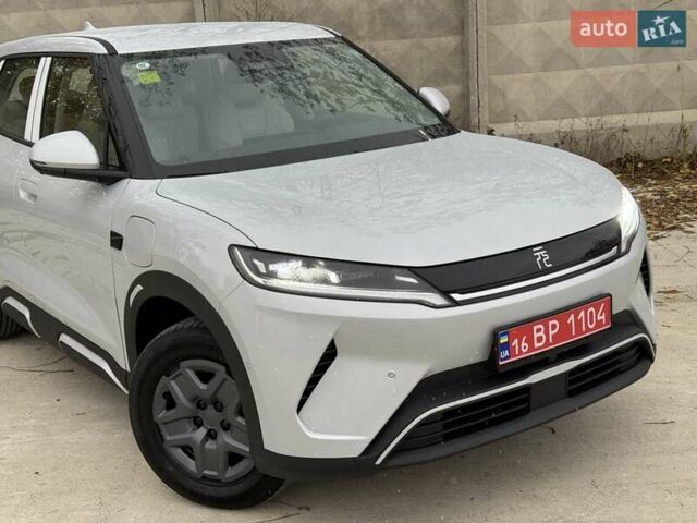 Серый БИД Yuan Up, объемом двигателя 0 л и пробегом 1 тыс. км за 18300 $, фото 1 на Automoto.ua