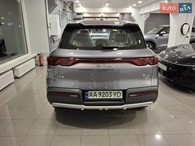 Серый БИД Yuan Up, объемом двигателя 0 л и пробегом 1 тыс. км за 19500 $, фото 4 на Automoto.ua