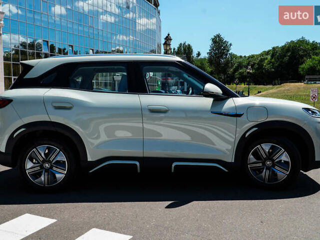Зеленый БИД Yuan Up, объемом двигателя 0 л и пробегом 1 тыс. км за 20200 $, фото 2 на Automoto.ua