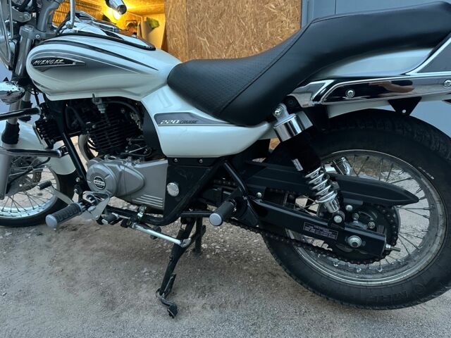 Баджадж Авєнгєр, об'ємом двигуна 0.22 л та пробігом 0 тис. км за 1600 $, фото 7 на Automoto.ua