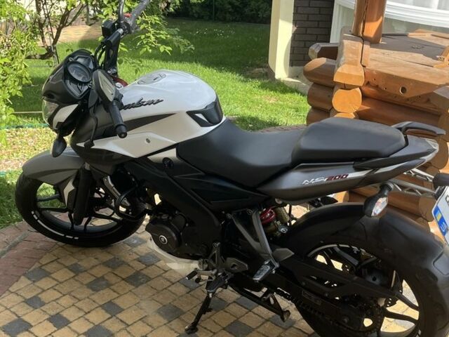 Баджадж Другая, объемом двигателя 0.2 л и пробегом 0 тыс. км за 2000 $, фото 1 на Automoto.ua
