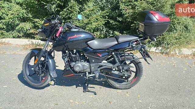 Баджадж Пульсар 2020 у Києві на Automoto.ua Чорний Баджадж Пульсар, об'ємом двигуна 0.18 л та пробігом 17 тис. км за 1340 $, фото 7 на Automoto.ua