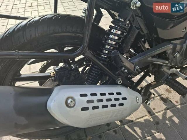 Чорний Баджадж Пульсар, об'ємом двигуна 0.18 л та пробігом 20 тис. км за 1332 $, фото 4 на Automoto.ua