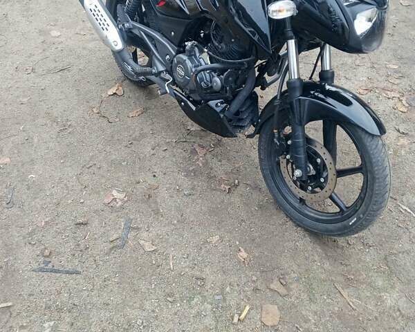 Черный Баджадж Пульсар, объемом двигателя 0.18 л и пробегом 11 тыс. км за 1450 $, фото 9 на Automoto.ua