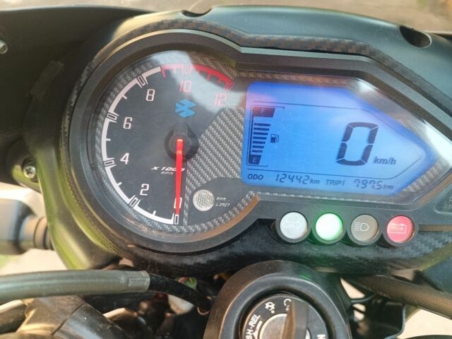 Баджадж Пульсар, об'ємом двигуна 0.18 л та пробігом 0 тис. км за 850 $, фото 5 на Automoto.ua