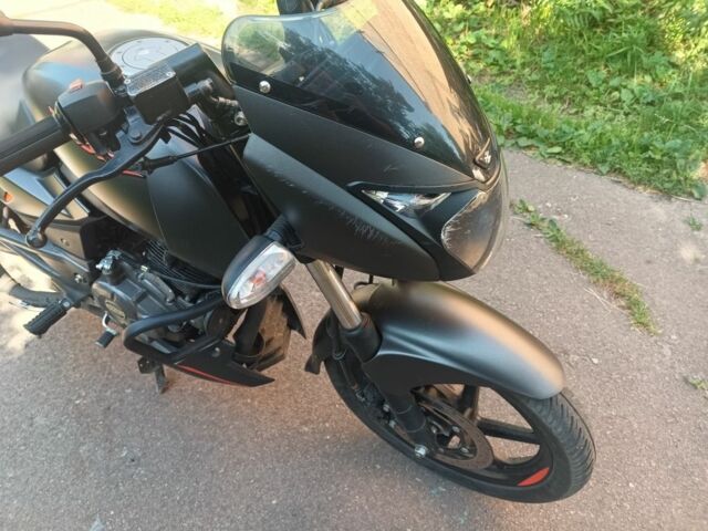 Баджадж Пульсар, об'ємом двигуна 0.18 л та пробігом 0 тис. км за 850 $, фото 3 на Automoto.ua