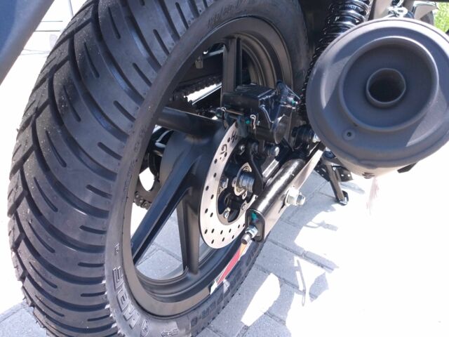 Баджадж Пульсар, об'ємом двигуна 0.18 л та пробігом 0 тис. км за 1791 $, фото 3 на Automoto.ua