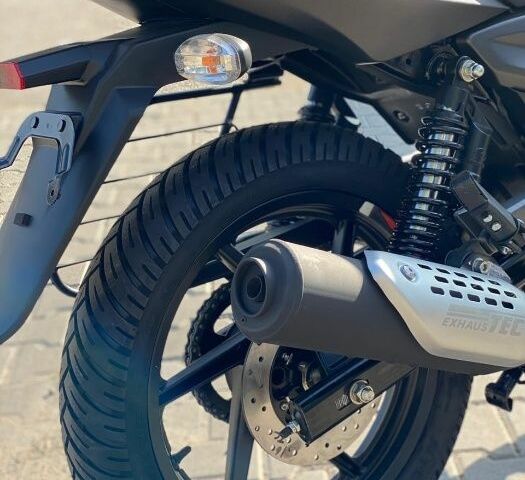 Баджадж Пульсар, объемом двигателя 0.18 л и пробегом 0 тыс. км за 1791 $, фото 3 на Automoto.ua