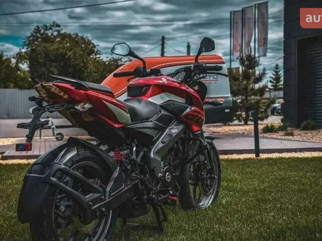 Баджадж Пульсар, объемом двигателя 0.2 л и пробегом 0 тыс. км за 3100 $, фото 2 на Automoto.ua