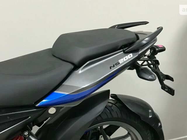 купить новое авто Баджадж Пульсар 2024 года от официального дилера MotoHub Баджадж фото