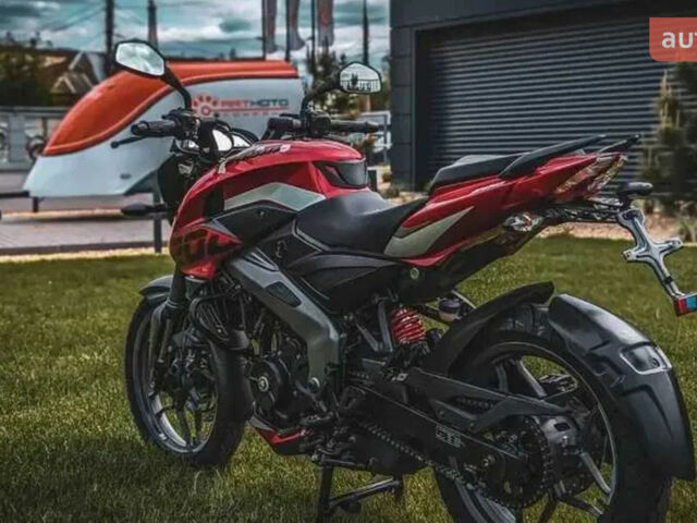 Баджадж Пульсар, объемом двигателя 0.2 л и пробегом 0 тыс. км за 3100 $, фото 7 на Automoto.ua