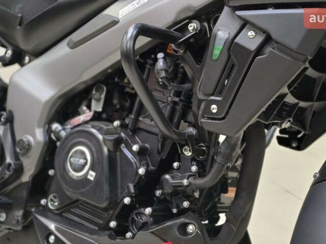 Баджадж Пульсар, об'ємом двигуна 0.2 л та пробігом 0 тис. км за 2790 $, фото 19 на Automoto.ua