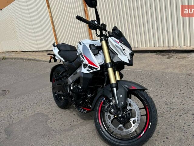 купити нове авто Баджадж Пульсар 2025 року від офіційного дилера MOTO-PULSE Баджадж фото