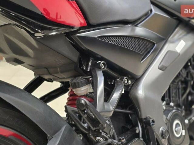 Баджадж Пульсар, об'ємом двигуна 0.2 л та пробігом 0 тис. км за 2790 $, фото 9 на Automoto.ua